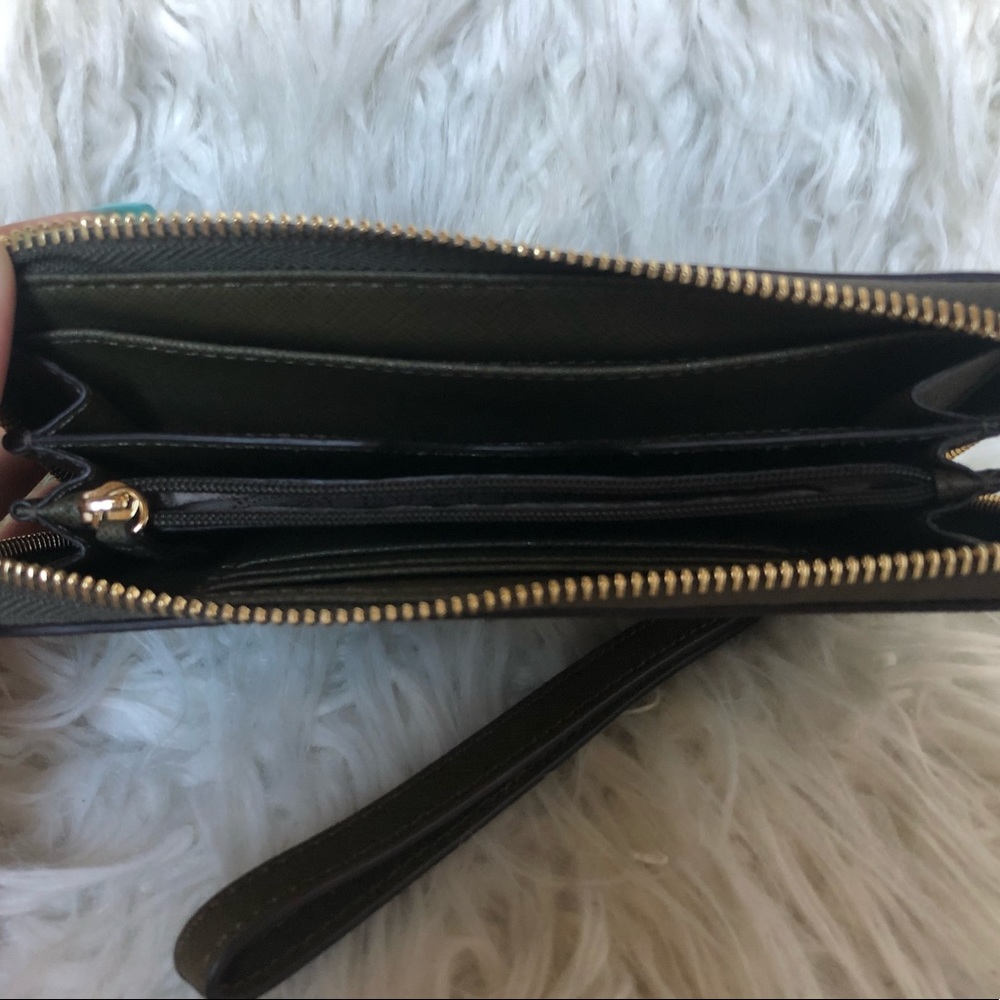 Michael Kors Wallet/Wristlet
